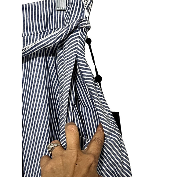 DKNY Hanker chief Style Blue and White Stripe Mid Length Skirt Size 6 NWT - Picture 8 of 9